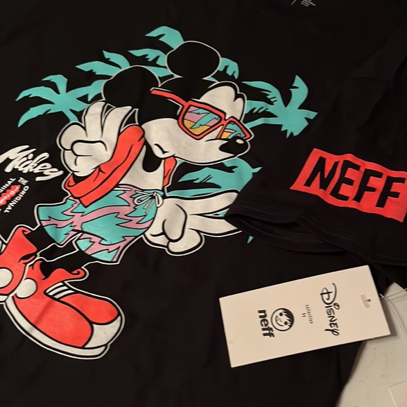 NEFF Disney Mickey Graphic Tee NWT - Picture 5 of 6